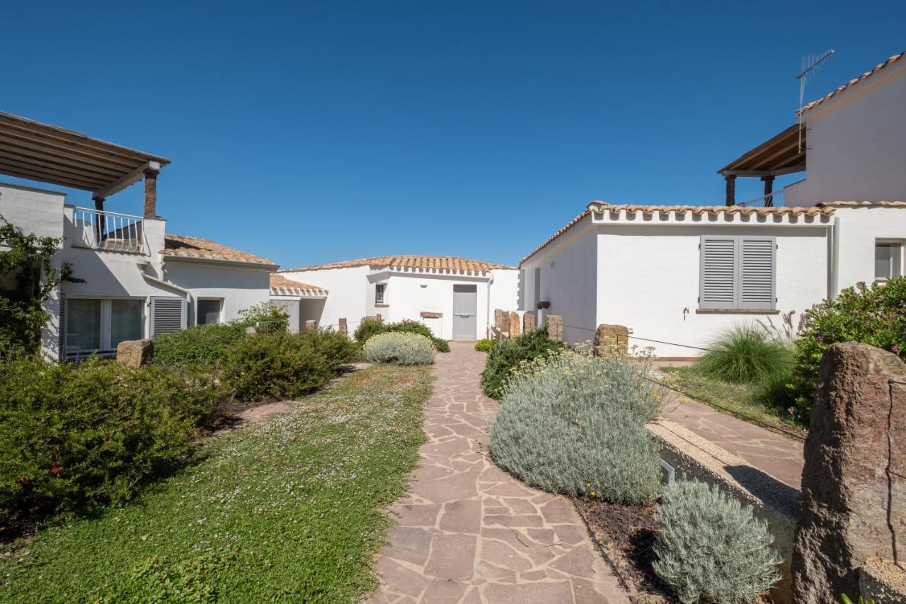 Le Nacchere Dimore A Portata Di Mare Apartment Calasetta Exterior photo