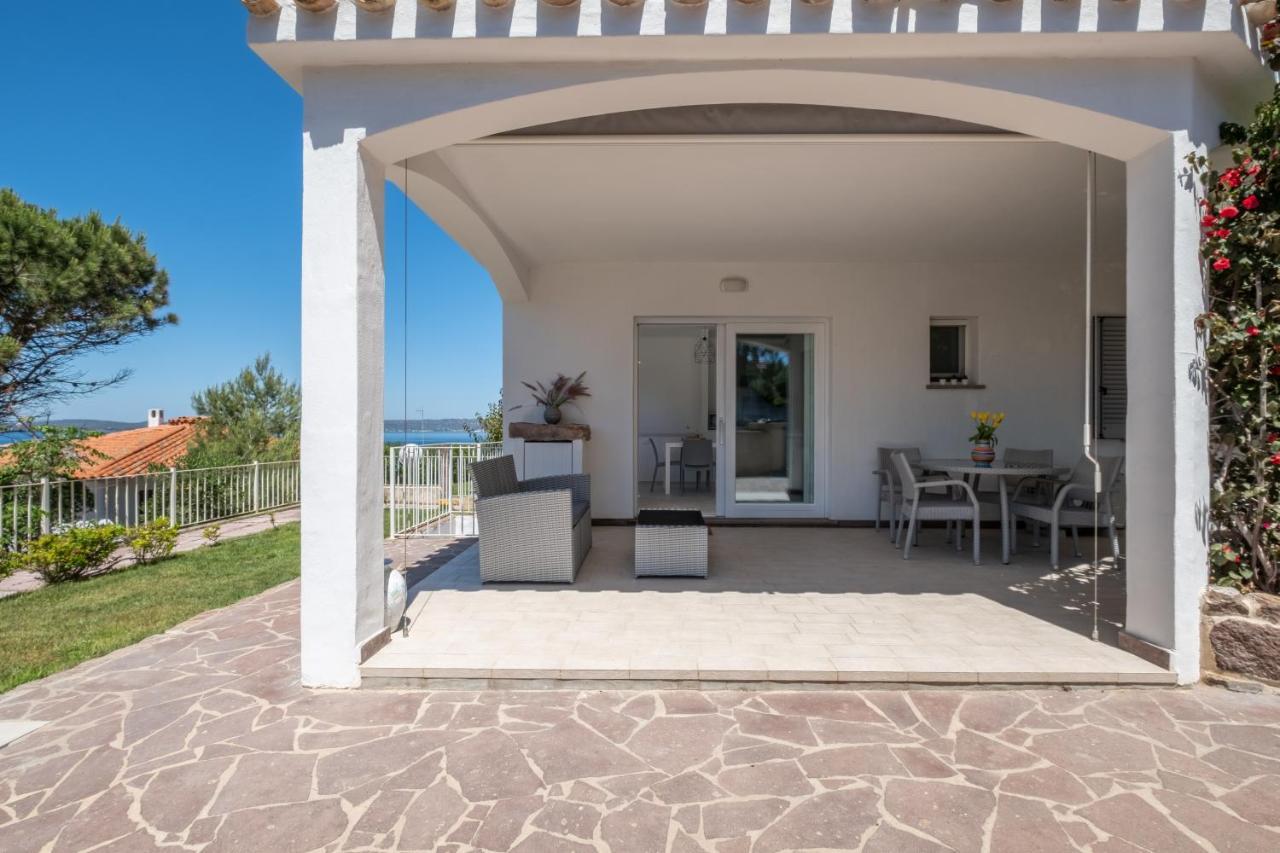Le Nacchere Dimore A Portata Di Mare Calasetta Exterior photo