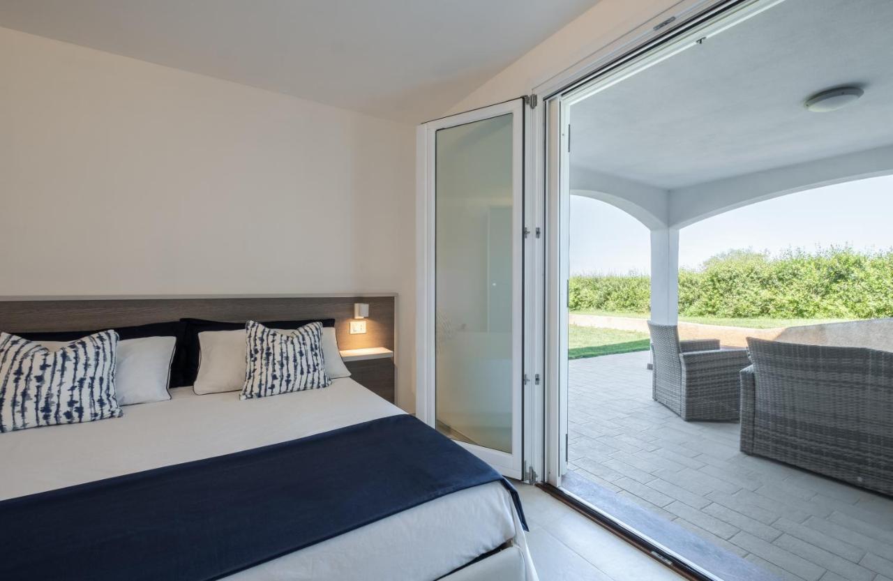 Le Nacchere Dimore A Portata Di Mare Calasetta Exterior photo