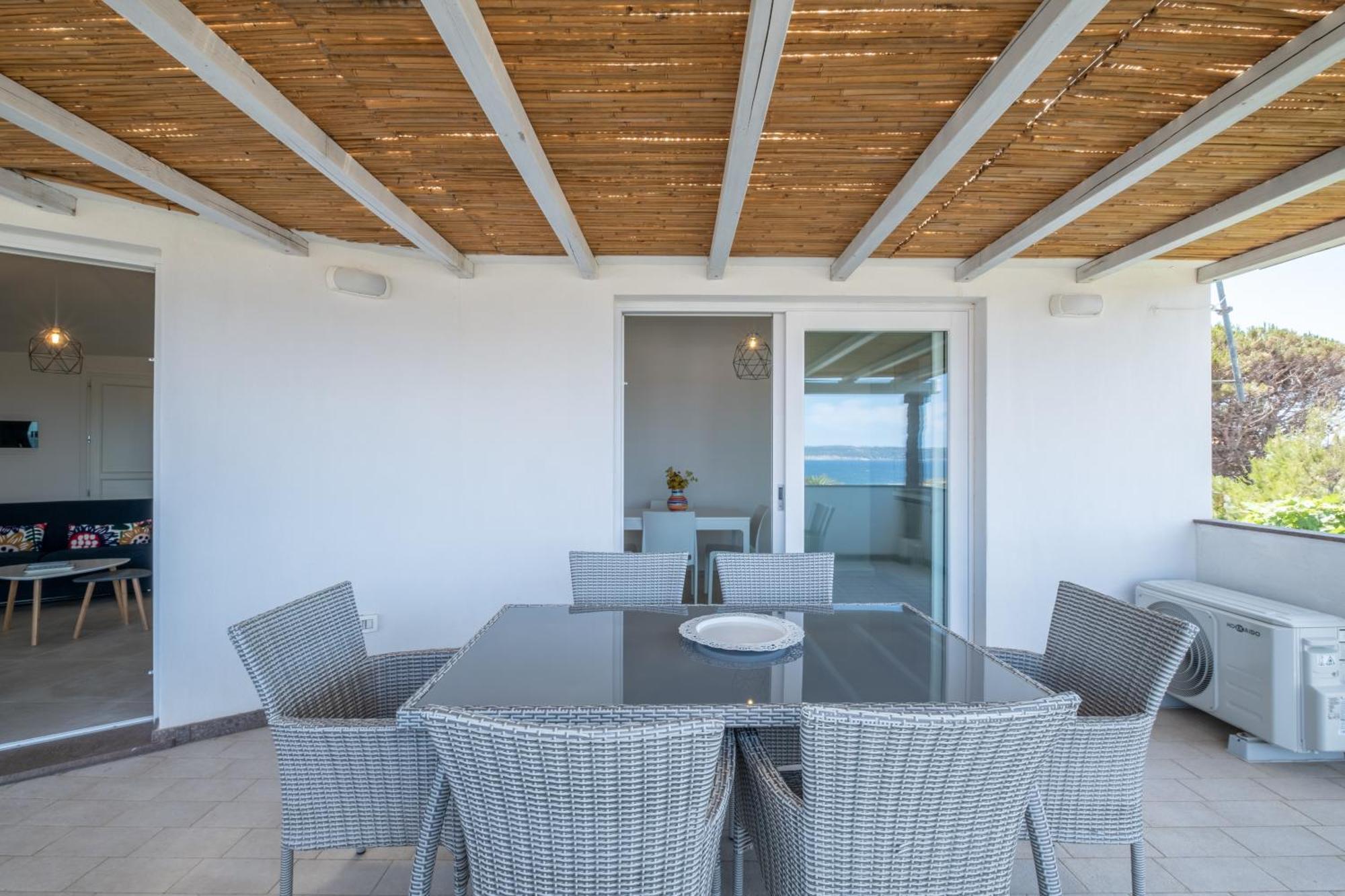 Le Nacchere Dimore A Portata Di Mare Calasetta Exterior photo